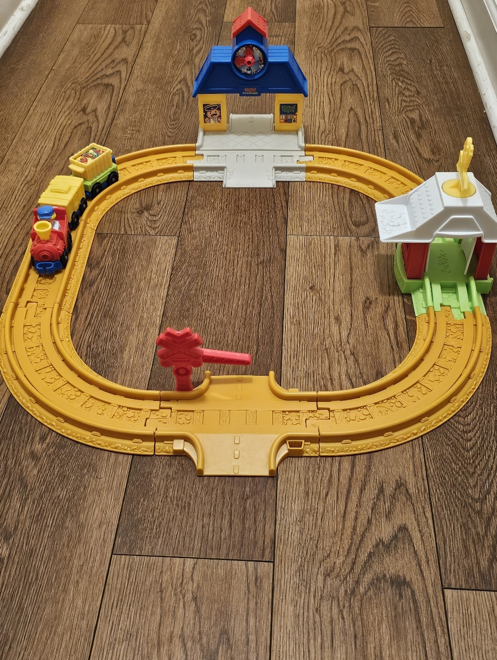 Fisher Price Little People Wheelies Connect N Play Railway Train Set Sound Works - Picture 2 of 12